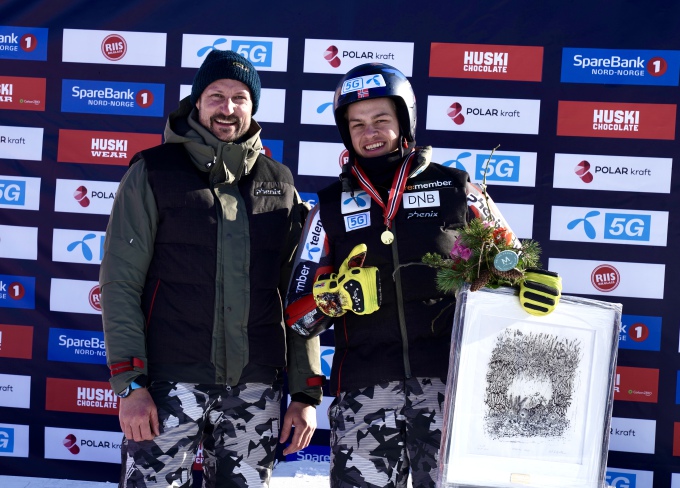 Alexander Steen Olsen tok sine to første NM-gull under mesterskapet i Narvik. Foto: Sara Svanemyr, Det kongelige hoff.